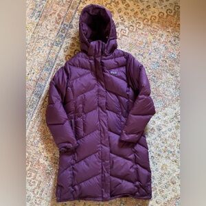 EUC Patagonia Women’s Down With It Parka in Plum/Purple Size XL